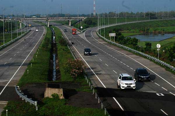  Tol Trans-Jawa Diklaim Lebih Efisien Meski Dikeluhkan Mahal, Percaya?