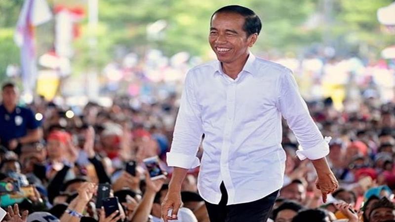  Jokowi Minta Pendukungnya Luruskan Pikiran Warga yang Miring Karena Hoaks