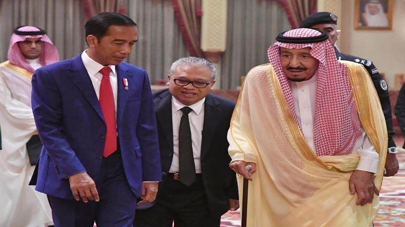  Jokowi dan Menteri Energi Arab Saudi Bahas Kerja Sama Energi
