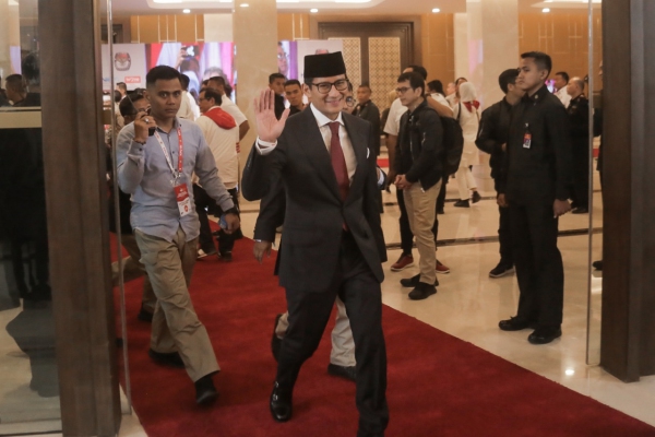  Sandiaga Pulang Umroh Doakan Indonesia Maju Adil dan Makmur