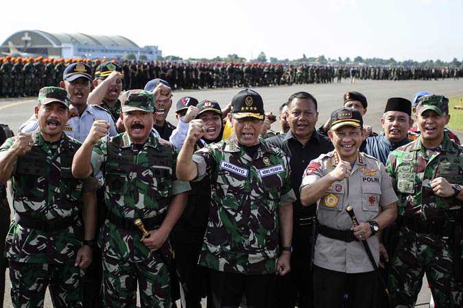  Ini 6 Instruksi Menko Polhukam untuk TNI/Polri Jelang Pencoblosan