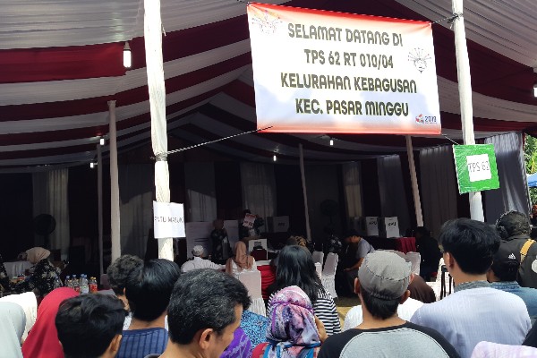  Di TPS Megawati Nyoblos, Jokowi Menang Selisih 11 Suara dari Prabowo