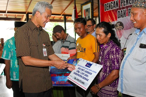  Bank Jateng Bedah Rumah Miskin di Kabupaten Demak