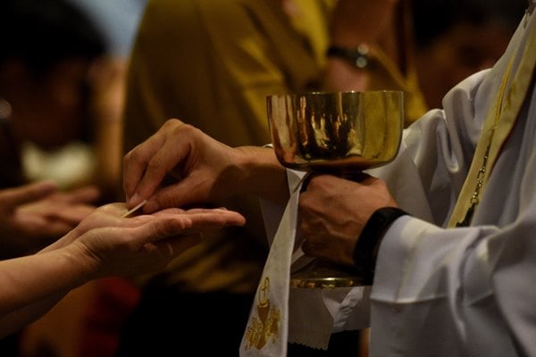  Ibadah Paskah di Gereja Katedral Lancar dan Khidmat