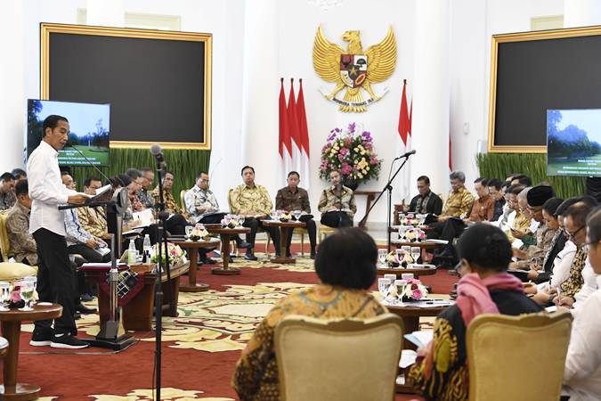  Presiden Jokowi Pimpin Sidang Kabinet Paripurna