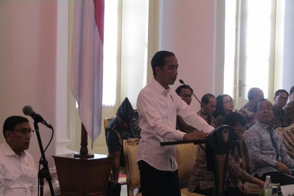  Jokowi Perintahkan Panglima TNI, Kapolri, Kepala BIN Jaga Stabilitas Keamanan