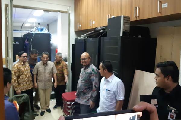  Sambangi KPU, Sekjen Parpol Pengusung Prabowo Cek Ruang Server dan Minta Perlakuan Adil