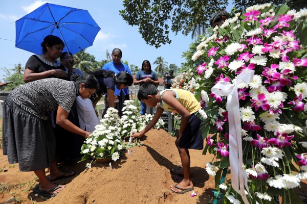  Sri Lanka Cari 140 Orang yang Diduga Terlibat Bom Paskah