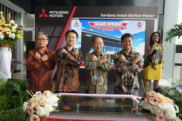  Gandeng Sardana, Mitsubishi Motors Resmikan Dealer Baru di Medan