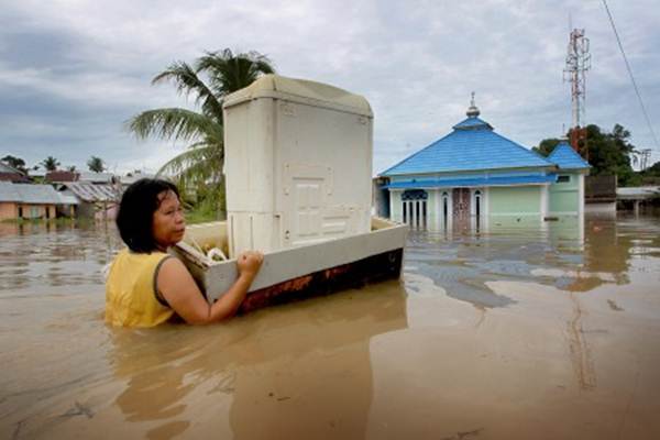  KLHK Sebut Banjir Bengkulu Diakibatkan Rob