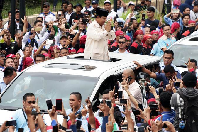  Prabowo Subianto Hadiri Hari Buruh yang Digelar KSPI