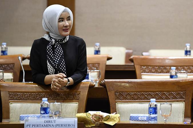  Kasus PLTU Riau-1 : KPK Panggil Ulang Nicke Widyawati untuk Bersaksi
