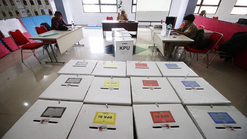  Real Count KPU : PDIP, Golkar, Gerindra Sementara Kuasai Tiga Besar