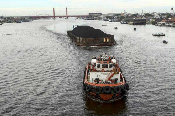  Tabrak Fender, Pemilik Tongkang Wajib Perbaiki Jembatan Kalahien