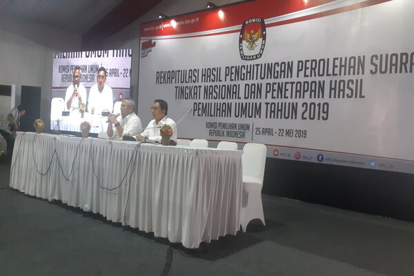  Cek Situng KPU, Fadli Zon Temukan Banyak Kelemahan