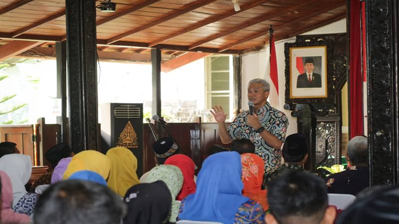  Ganjar Mediasi Sengketa Penggusuran Rumah Pembangunan BKT Semarang