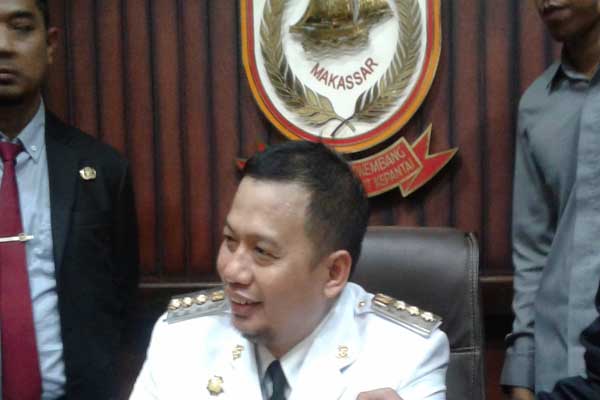  Pj Wali Kota Makassar Iqbal Suhaeb Bakal Fokus Tangani Sampah & PKL