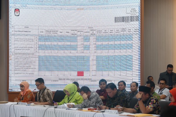  Rekapitulasi Suara : Hari Ini KPU Rekap Hasil Pemilu di 9 Provinsi