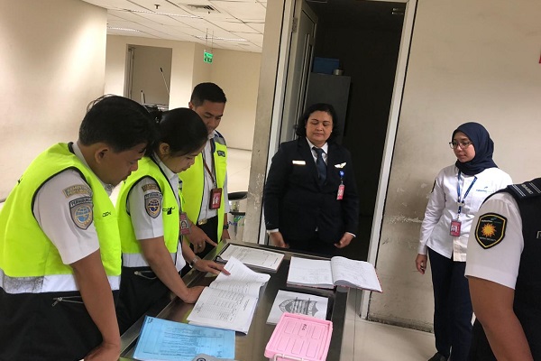  Cek Kesiapan Angkutan Lebaran, Otban Wilayah IV Gelar Inspeksi Keamanan Penerbangan di Bandar Udara Internasional I Gusti Ngurah Rai