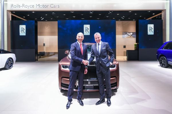  Rolls-Royce Rayakan Sukses Besar di Shanghai Motor Show 2019