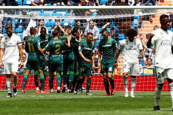  Real Betis Permalukan Real Madrid di Santiago Bernabeu