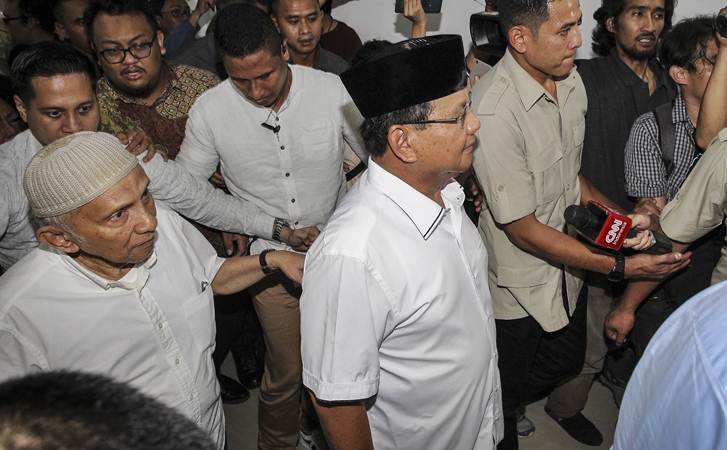  Lewati Jam Bezuk, Prabowo dan Amien Rais Ditolak Jenguk Eggi Sudjana dan Lieus Sungkharisma