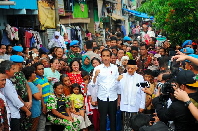  Pembenahan Ekonomi Masih Jadi Tantangan Jokowi-Ma\'ruf Amin 