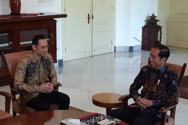  AHY Ucapkan Selamat untuk Jokowi di Istana Bogor