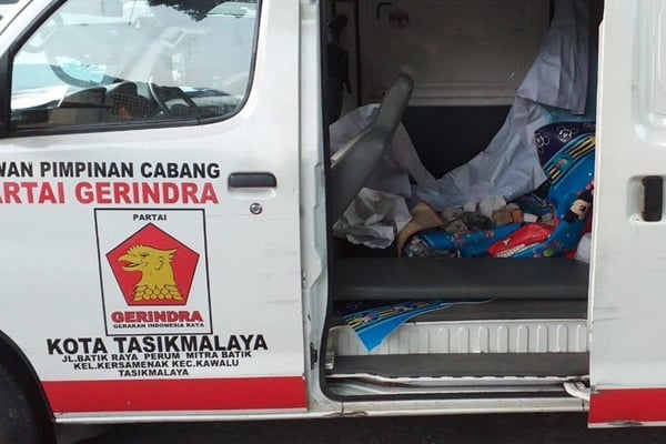  Aksi 22 Mei, Polisi Selidiki Keterlibatan Ambulans Berstiker Parpol