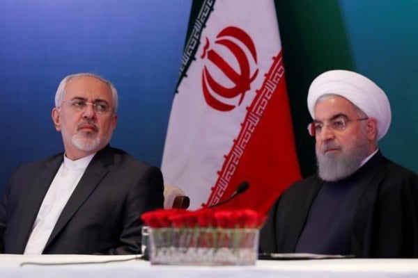  Rouhani: Kami Tak Akan Menyerah Pada Tekanan AS Sekalipun Dihujani Bom