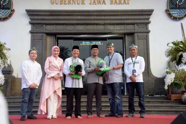  Kembangkan UMKM, Pemprov Jabar Gandeng Gojek