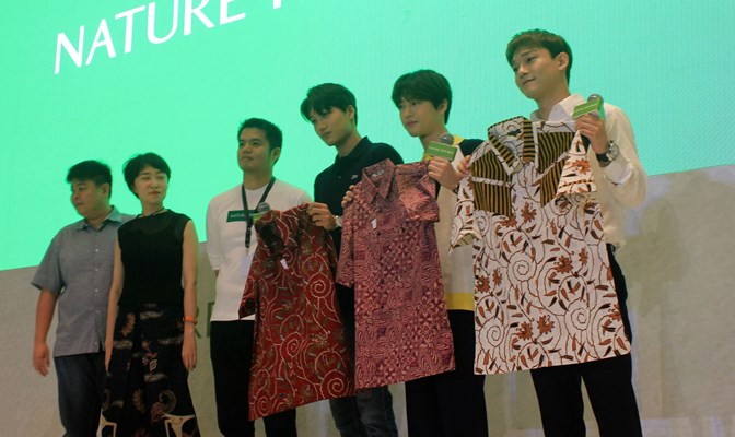  3 Member EXO Ingin Jadikan Batik Sebagai Outfit Lagu Ko Ko Bop
