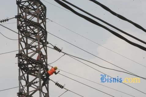  PLN dan Pemprov Riau Listriki 17 Desa