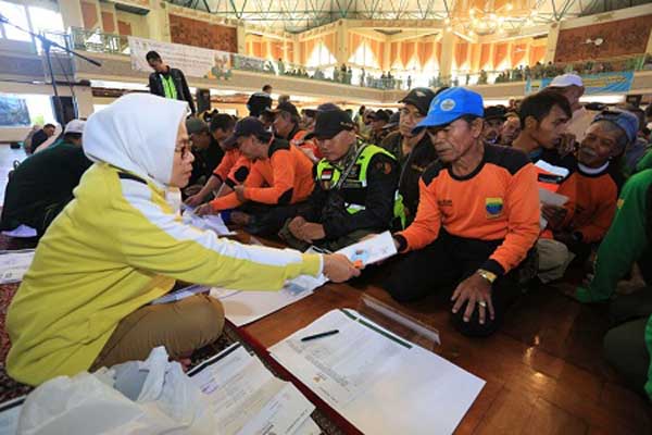  ASN Pemkot Bandung Salurkan Zakat Rp36 Miliar