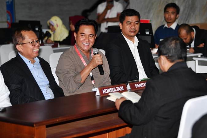  Yusril Ihza Mahendra dan TKN Berkonsultasi dengan MK