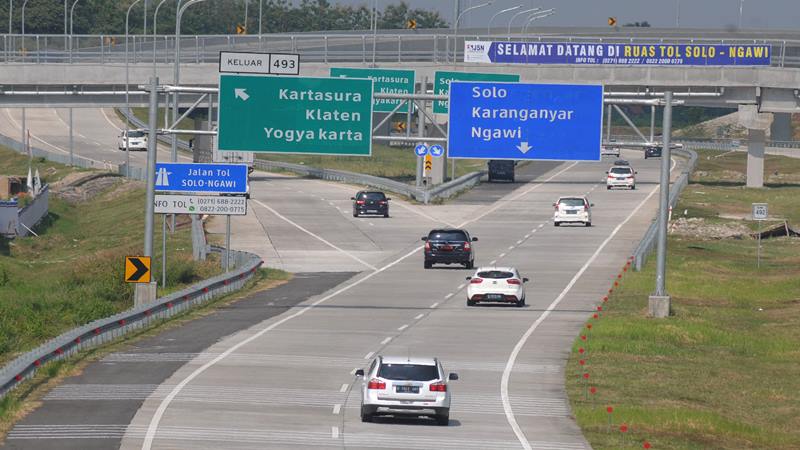  MUDIK LEBARAN 2019: Mobil dari Jakarta Mulai Padati Tol Boyolali-Solo