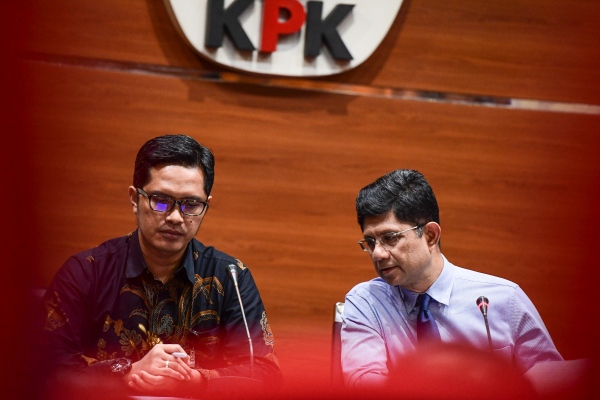  Kasus Suap Izin Tinggal WNA : 20 Saksi Diperiksa KPK