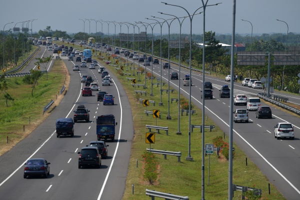  JELAJAH JAWA-BALI 2019: Sejak pukul 19.25 WIB Skema One Way Tol Cikampek-Brebes Barat Dihentikan