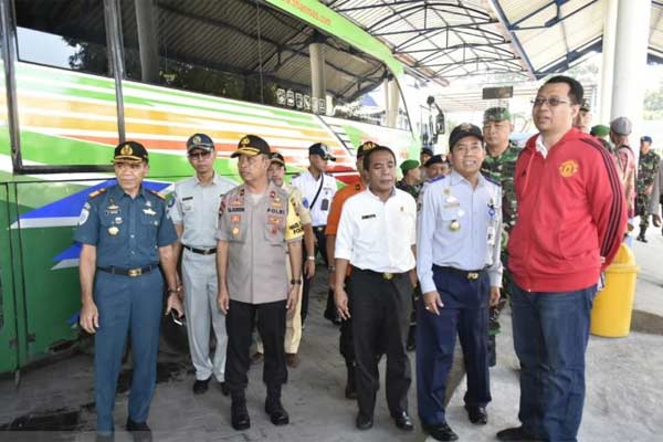  Tiket Pesawat Mahal, Pemudik NTB Pilih Bus dan Kapal Laut