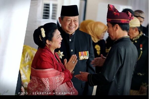  Jokowi Sampaikan Duka Cita Atas Meninggalnya Ani Yudhoyono