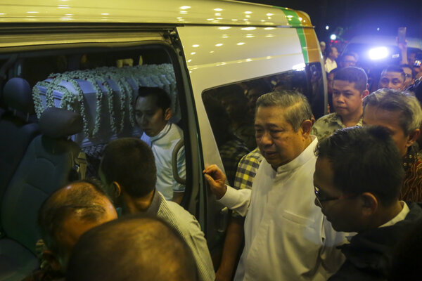  Kapolri Doakan Ani Yudhoyono Husnul Khotimah