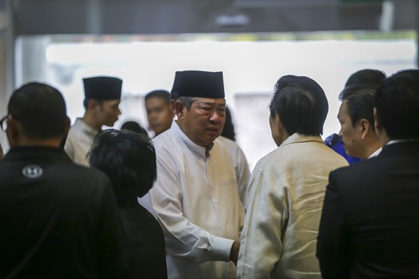  Ani Yudhoyono Meninggal, SBY: Tiba-Tiba Ada Ledakan Sel Kanker yang Meningkat Tajam