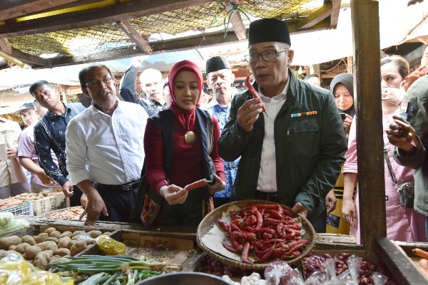  Ridwan Kamil Pastikan Harga Kebutuhan Pokok Masyarakat di Jabar Stabil