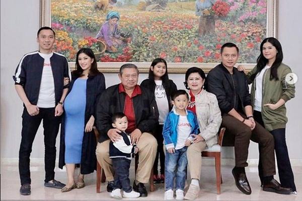  Potret Kedekatan Ani Yudhoyono dengan Annisa Pohan dan Aliya Rajasa