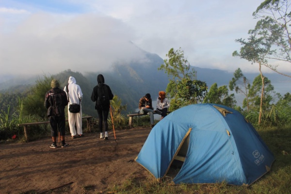  JELAJAH LEBARAN JAWA-BALI 2019 : Cari Penginapan di Bali? Coba Berkemah di Kintamani