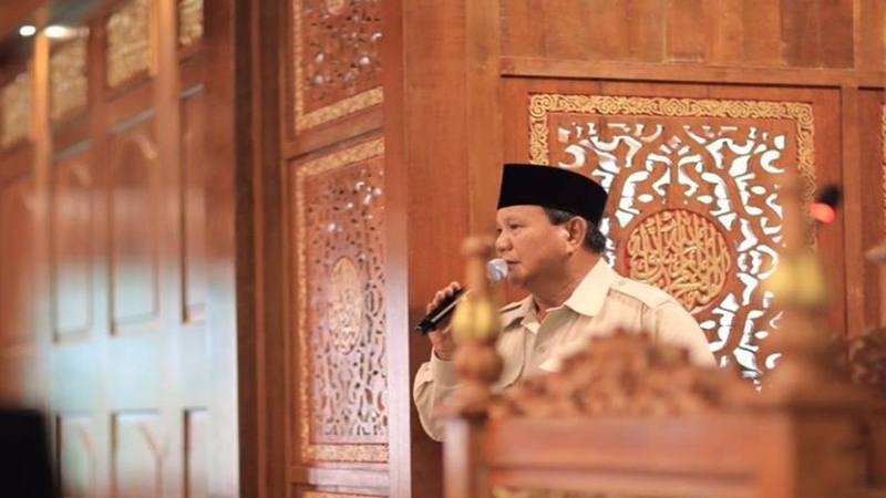  Prabowo Ucapkan Selamat Idulfitri Lewat Facebook