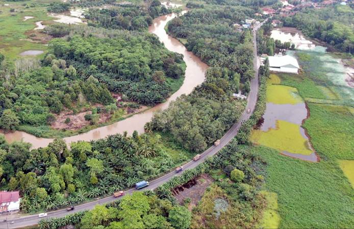Ilustrasi - Foto udara jalur lintas Sumatra Timur di Kayu Agung, Ogan Komering Ilir, Jumat (3/5/2019)./Bisnis-Abdullah Azzam