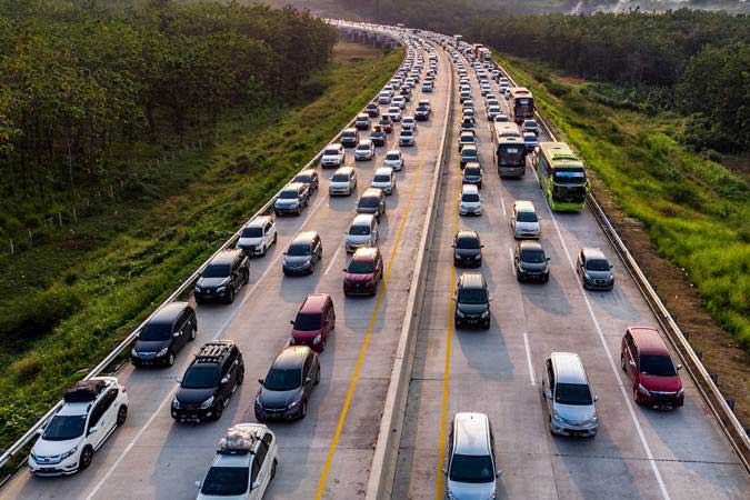  Jasa Marga Telat Lagi Terapkan One Way Arus Balik Tol Trans-Jawa