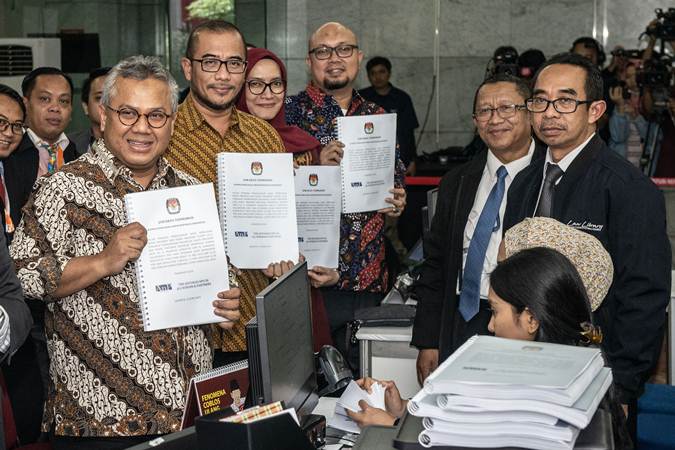  KPU Serahkan Alat Bukti Sengketa Pilpres 2019 ke MK