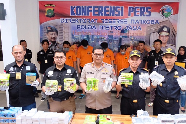  Bea Cukai – Polri Gagalkan Penyelundupan 31 Kg Methamphetamine